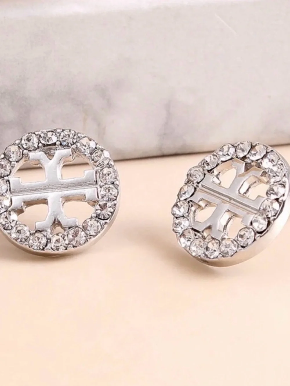 New! Tory Burch-Inspired Silver Reverse QZ Earrings OS